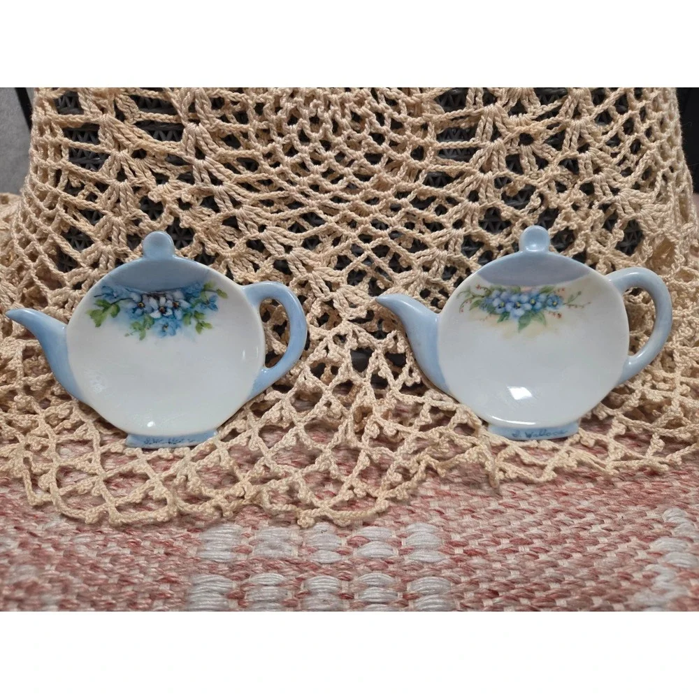 Vintage Signed J Wallace Porcelain Teapot Tea Bag Holder Coasters Set of 2 Blue